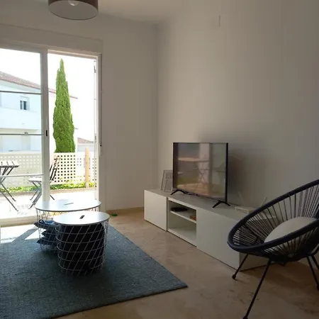 Διαμέρισμα Small Oasis *
